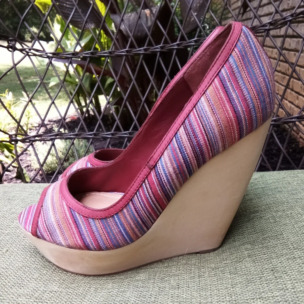 True Religion Regan Retro Striped Peep Toe Wedges